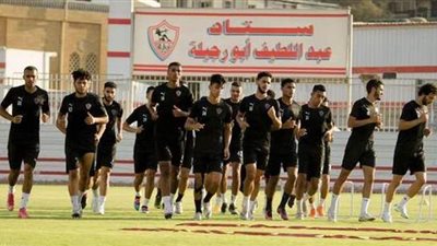 حافلة الزمالك تصل فندق الإقامة في السويس