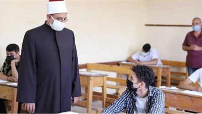 المعاهد الأزهرية: لم نتلق شكاوى من صعوبة امتحان القرآن لطلاب الأدبي