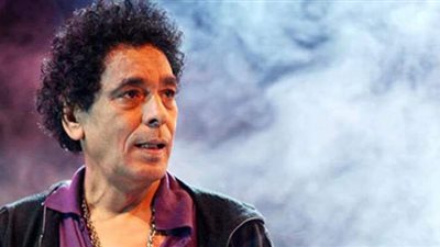 بوسي شلبي تكشف الحالة الصحية للفنان محمد منير | فيديو