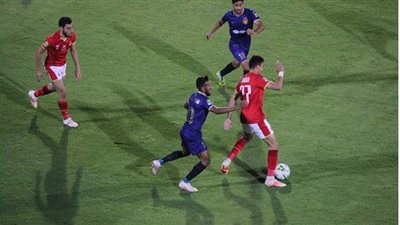 30 دقيقة.. التعادل السلبي يواصل سيطرته على لقاء الأهلي والترجي