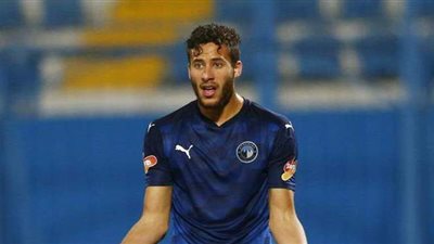 بلاش تدبحوه الراجل حاسس أنه انتهى.. أديب يناشد جماهير الأهلي بشأن رمضان صبحي