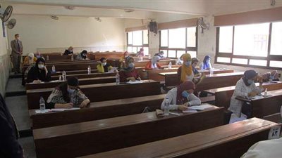 إطلاق أول قاعدة بيانات للمنح الدراسية للطلاب العرب حول العالم