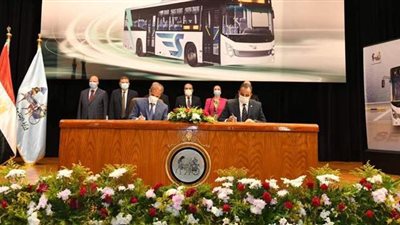 إنتاج أول أتوبيس كهربائي مصري بأياد مصرية