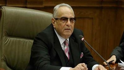 وفد بورسعيد يجدد الثقة في بهاء أبو شقة