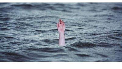 انتشال جثة طفل لقي مصرعه غرقا في بحر العنب بطنطا