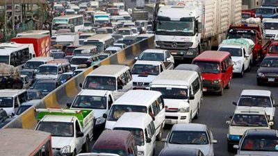 كثافات مرورية على الدائري والإسكندرية الزراعي ومحاور القاهرة والجيزة