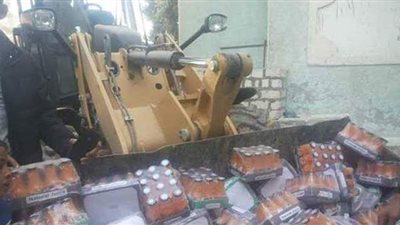 ضبط 23 ألف زجاجة عصير فاسدة في البداري بأسيوط