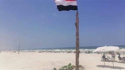 بث مباشر.. إقبال المواطنين على شواطئ العجمي | فيديو