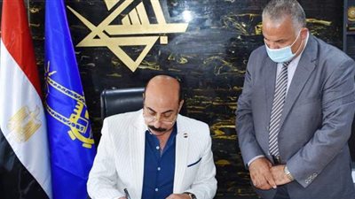 محافظ أسوان يعتمد تنسيق القبول بالثانوي العام 2021