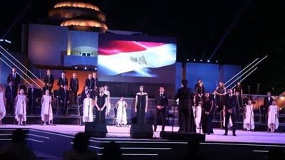 احتفالا بثورة ٣٠ يونيو.. مصر تتحدث عن نفسها على المسرح الكبير