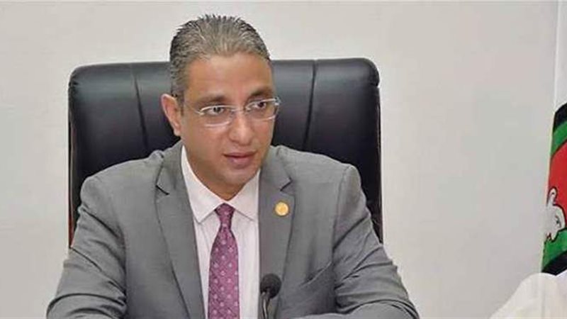 الدكتور أحمد الأنصاري