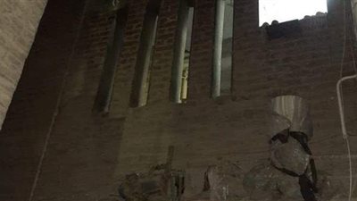 انهيار سقف غرفة بمنزل أثناء عمليات الترميم بالمحلة الكبرى| صور