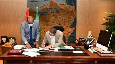 محافظ الفيوم يعتمد درجات القبول بالثانوي العام.. ويفاجئ أولياء الأمور بخبر سار