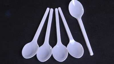 تفسير حلم الملاعق في المنام وعلاقته بالحظ السعيد ورغد الحياة