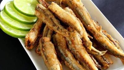 طريقة عمل السردين المقلي بالليمون