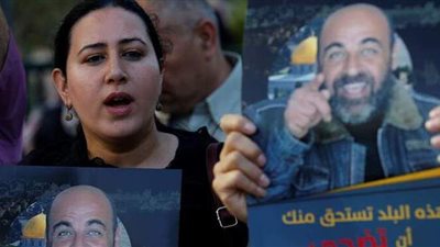 القضاء العسكري الفلسطيني يتسلم التحقيقات بقضية مقتل نزار بنات