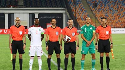 كأس العرب للشباب | المغرب يتقدم على الجزائر بهدف من ضربة جزاء