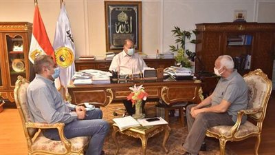 تشكيل جديد للجنة اختيار القيادات الوسطى بتعليم أسيوط