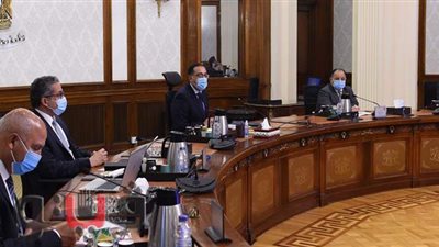 رئيس الوزراء يناقش سبل جذب سياحة اليخوت