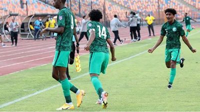كأس العرب للشباب | السعودية تتقدم بهدف أمام السنغال بالشوط الأول