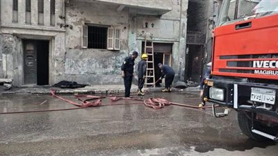 4 سيارات إطفاء تسيطر على حريق شب في منزل بالفيوم