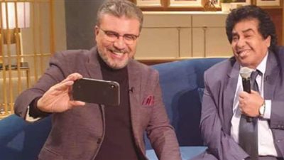 إعادة عرض حلقة أحمد عدوية مع عمرو الليثي في «واحد من الناس»