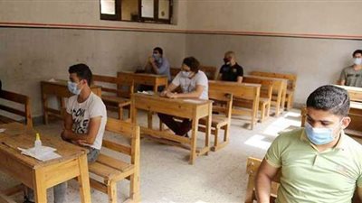 ضبط طالب سرب امتحان الثانوية الأزهرية بسوهاج