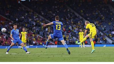 يورو 2020 | السويد وأوكرانيا يتعادلان 1/1 ويذهبان للوقت الإضافي