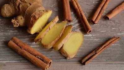 أبرزها حرق الدهون وعلاج البرد.. فوائد الجنزبيل والقرفة