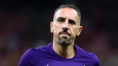 فيورنتينا يعلن رحيل ريبيري.. واتجاه للانضمام لناد سعودي