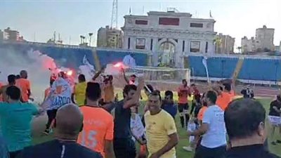 بالطبل والمزمار.. فاركو يحتفل بالصعود الأول للدوري الممتاز | صور