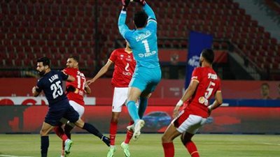 الأهلي يبحث عن الهدف الأول أمام بيراميدز بعد مرور 30 دقيقة