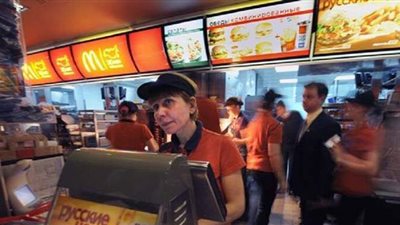 الوجبة كانت من غير صلصة.. أمريكي يهدد بتفجير مطعم شهير بولاية أيوا