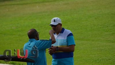 رئيس نادي غزل المحلة يعقد اجتماعا قبل مران الفريق | صور