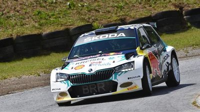 سكودا تطلق سيارة لسباقات الرالي الكهربائية بقوة 349 حصانا | فيديو