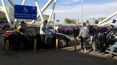 بعثة الأهلي تصل القاهرة بعد الخروج من كأس زايد