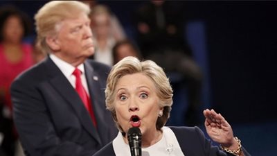 «كلينتون» تعلن الحرب على وسائل الإعلام الأمريكية بسبب ترامب