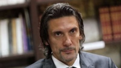 نيبوشا يعاين أرضية ستاد القاهرة قبل مواجهة المقاصة