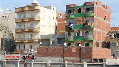 ميت الكرما.. قرية إيطالية في الدقهلية.. صورة العريس في الكوشة تكفى.. ومطبخ العروس بـ 100 ألف جنيه.. تعيش على اليورو ونسيت الجنيه.. شبابها سافر إسرائيل وعاد بشكائر أموال.. مسقط رأس توفيق عكاشة