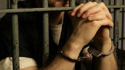 سجين هارب يسلم نفسه لرجال المباحث في الشرقية