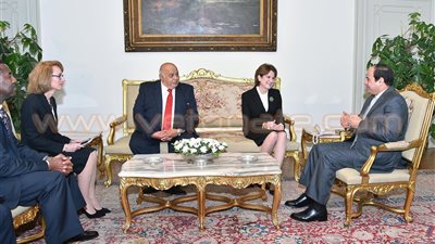 «السيسي» يشيد بالتعاون العسكري مع شركة «مارتن» الأمريكية