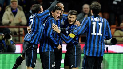 إنتر ميلان يُقيل مدربه 