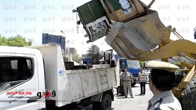 بالصور.. حملة أمنية لإزالة الإشغالات بالفيوم
