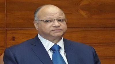 محافظ القاهرة يتابع تجهيزات مساكن «المحروسة» للعشوائيات