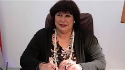 وزيرة الثقافة تعلن عودة الاحتفال بتسليم جوائز الدولة