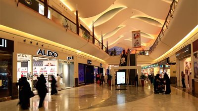 5 مزايا لبرنامج تأمين المولات والمحال التجارية المميزة