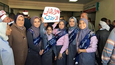 وقفة لطلاب الكشافة بالإسماعيلية للتنديد بالإرهاب (صور)