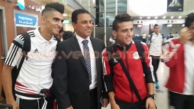 بالصور..بعثة المنتخب الأوليمبي في طريقها إلى عمان