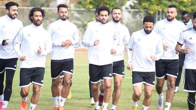 محمود وحيد وفوافي يعودان لقائمة المقاصة أمام إنبي (صور)