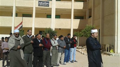 معهد الكويت الأزهري يؤدي صلاة الغائب على شهداء الروضة